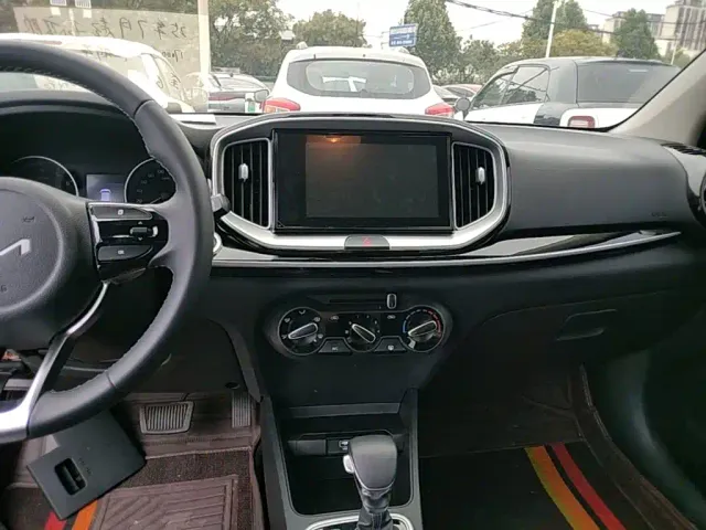 Kia KX1 — Фото автомобиля 8