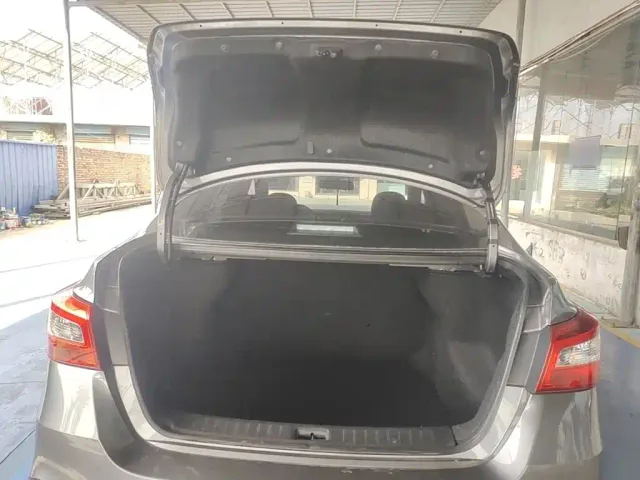 Nissan Sylphy — Фото автомобиля 18