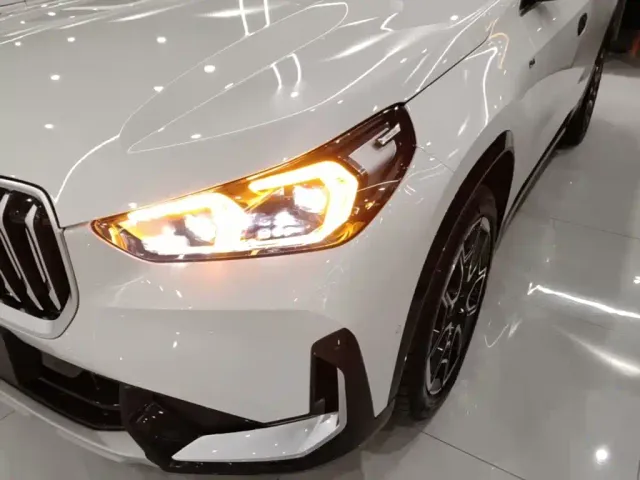 BMW X1 — Фото автомобиля 23