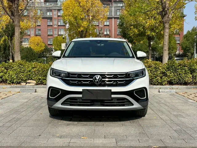 Volkswagen Tayron — Фото автомобиля 2