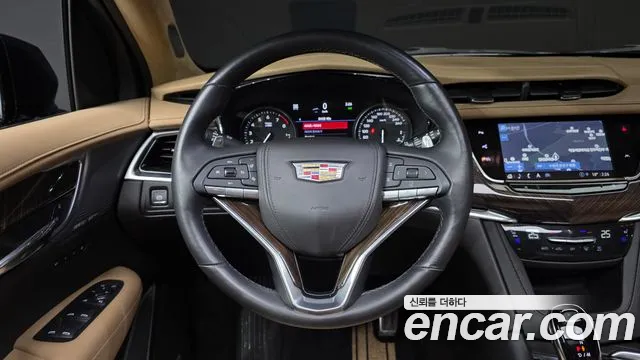Cadillac XT6 — Фото автомобиля 13