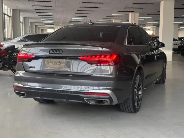 Audi A4L — Фото автомобиля 7