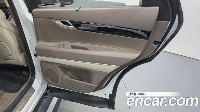 Genesis GV80 — Фото автомобиля 14