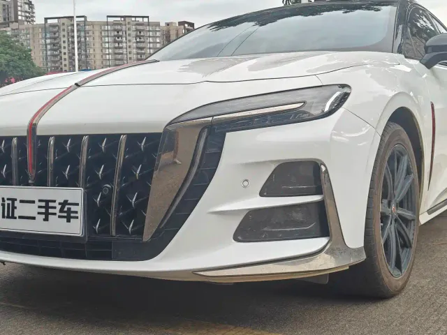 Hongqi H6 — Фото автомобиля 17