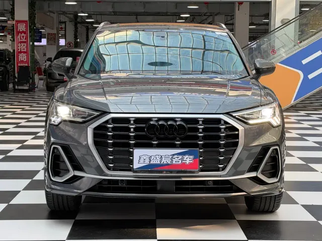 Audi Q3 — Фото автомобиля 2
