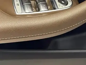 Mercedes-Benz E-Class — Фото автомобиля 11