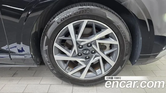Hyundai Grandeur GN7 — Фото автомобиля 6