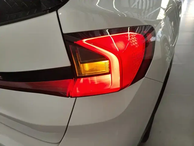 BMW X1 — Фото автомобиля 7