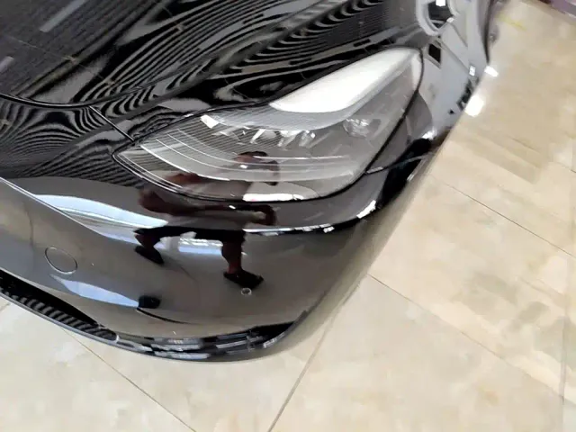 Tesla Model Y — Фото автомобиля 23