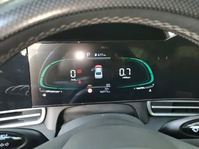 Hyundai Elantra — Фото автомобиля 7