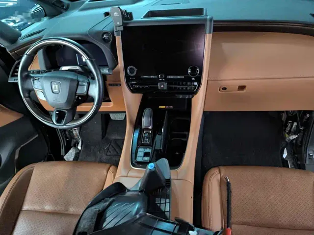 Toyota Vellfire — Фото автомобиля 12