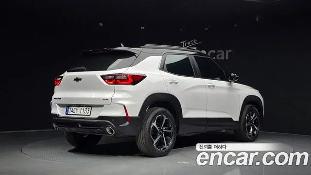 Chevrolet Trailblazer — Фото автомобиля 2