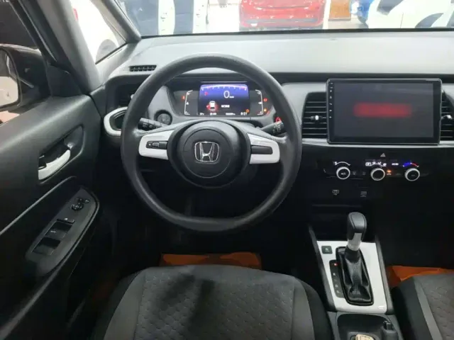 Honda Fit — Фото автомобиля 10