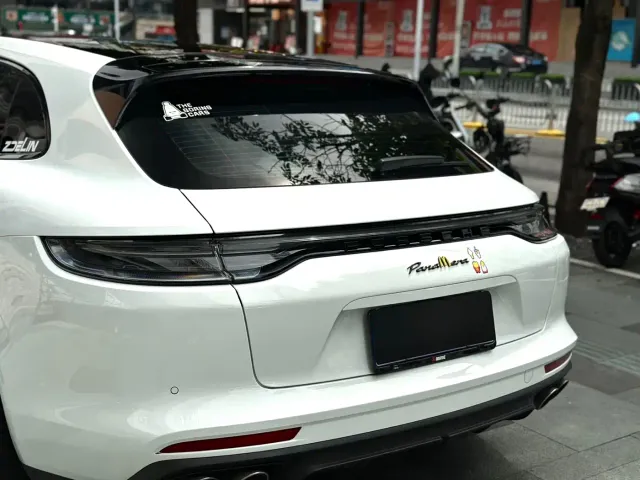 Porsche Panamera — Фото автомобиля 20