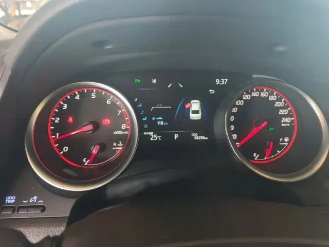 Toyota Camry — Фото автомобиля 11