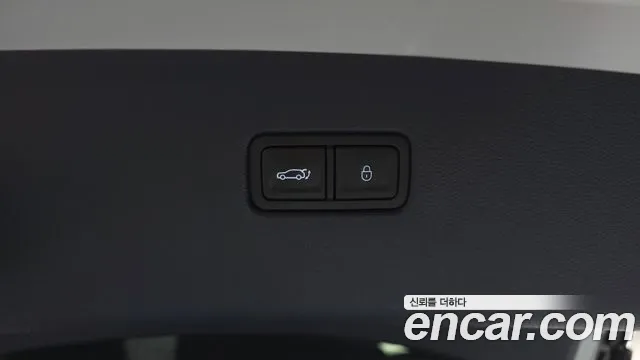 Genesis GV80 — Фото автомобиля 23