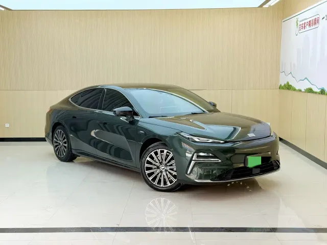 Geely Galaxy Xingyao 8 — Фото автомобиля 2