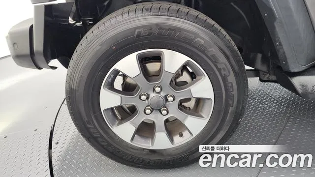 Jeep Wrangler JL — Фото автомобиля 5