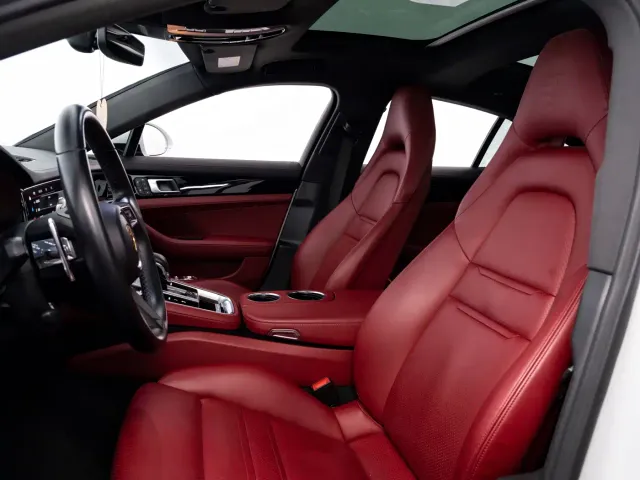 Porsche Panamera — Фото автомобиля 6