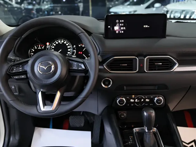 Mazda CX-5 — Фото автомобиля 11