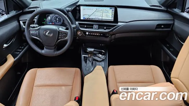 Lexus UX — Фото автомобиля 7