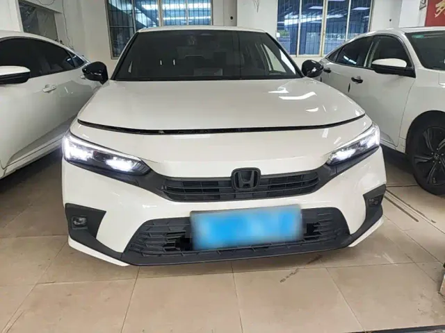 Honda Civic — Фото автомобиля 2