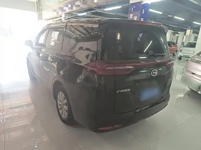 GAC Trumpchi M6 — Фото автомобиля 4