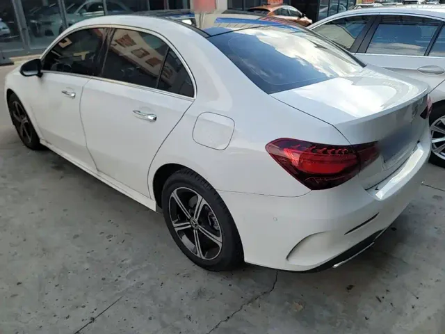 Mercedes-Benz A-Class — Фото автомобиля 4