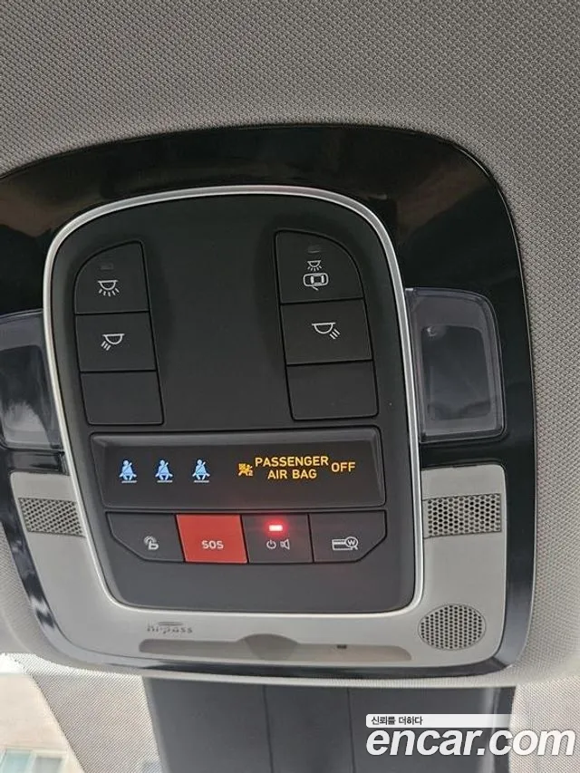 Hyundai Santafe Новый Santa Fe Бензин 2.5T 2WD — Фото автомобиля 17