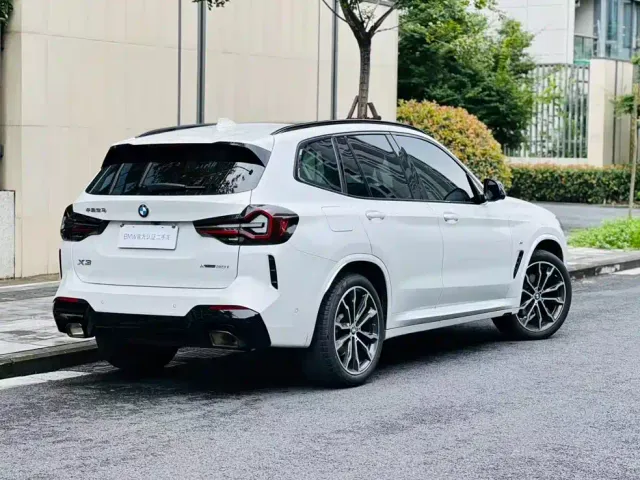 BMW X3 — Фото автомобиля 3