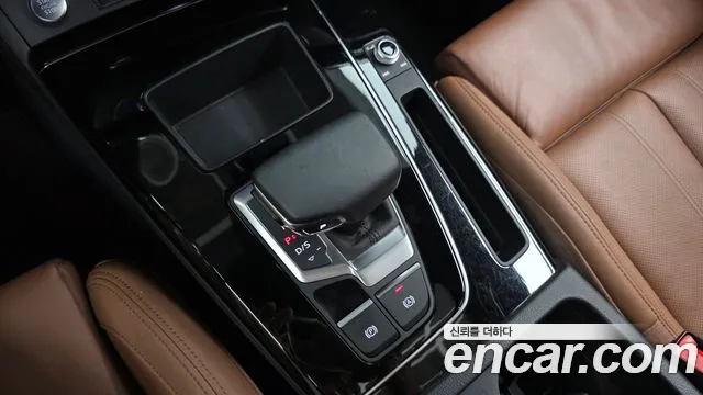 Audi Q5 40 TDI quattro Sportback Premium — Фото автомобиля 9