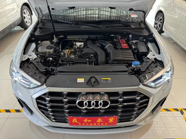 Audi Q3 — Фото автомобиля 15