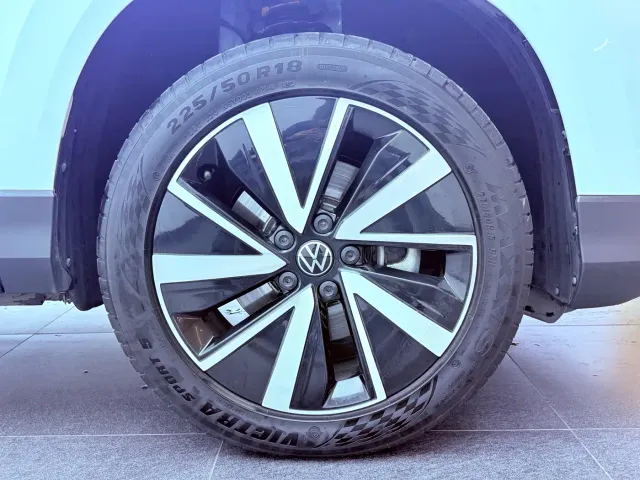 Volkswagen Tharu — Фото автомобиля 20