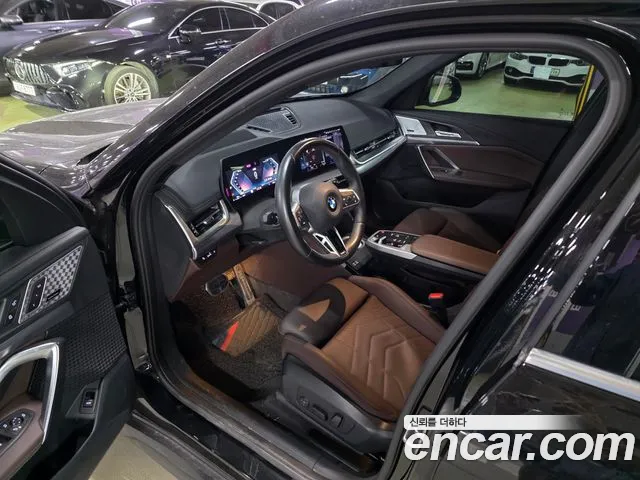 BMW X1 U11 — Фото автомобиля 11