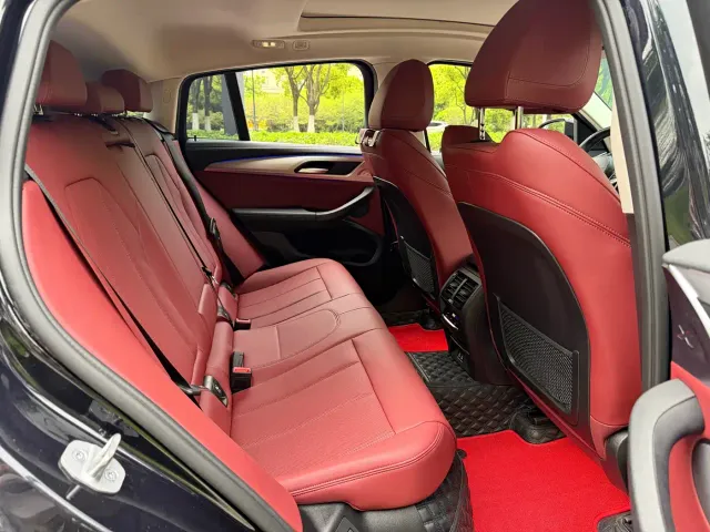 BMW X4 — Фото автомобиля 6