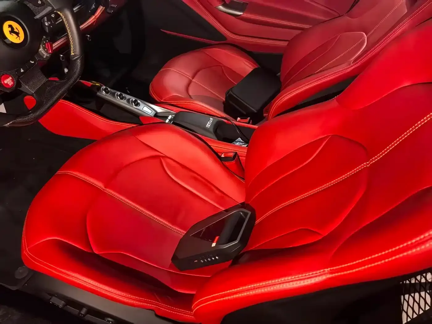 Ferrari Ferrari F8 2019 Tributo 3.9T V8 — Фото автомобиля 14