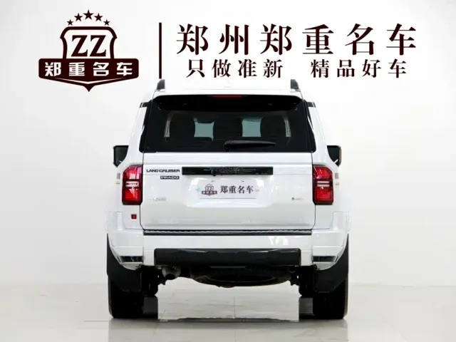 Toyota Prado — Фото автомобиля 6