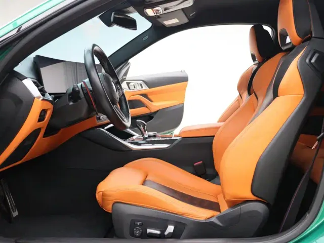 BMW M4 — Фото автомобиля 2