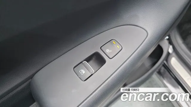 Hyundai Grandeur Новый Grandeur IG 3.0 LPi (Для проката) — Фото автомобиля 27