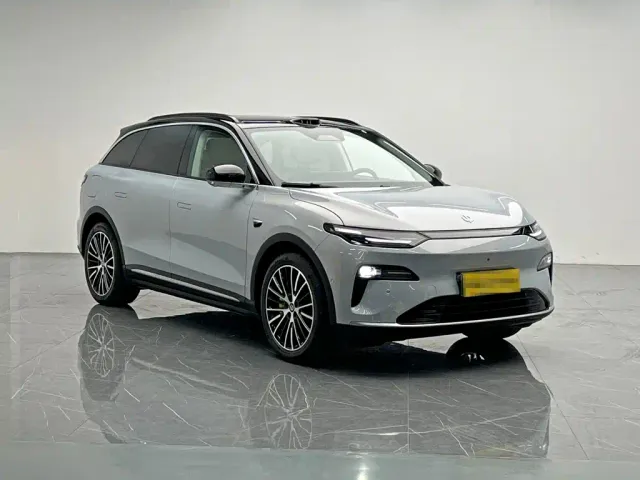 Leapmotor C11 — Фото автомобиля 8