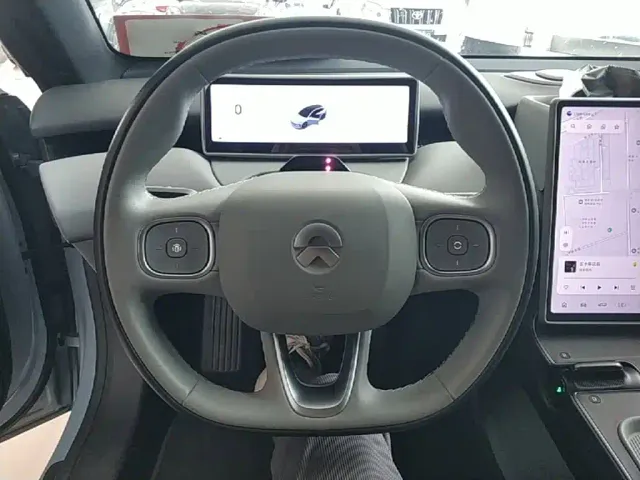 Nio ET5 Touring — Фото автомобиля 10