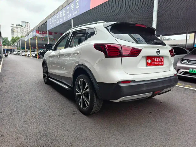 Nissan Qashqai — Фото автомобиля 7
