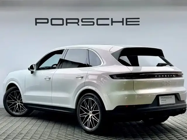 Porsche Cayenne — Фото автомобиля 5