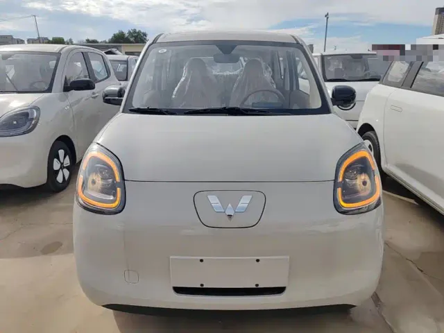 Wuling Hongguang Mini EV — Фото автомобиля 2