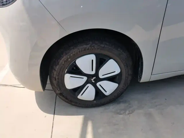 Wuling Hongguang Mini EV — Фото автомобиля 22