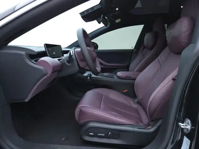 Nio ET5 Touring — Фото автомобиля 8