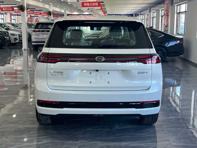 GAC Trumpchi GS4 — Фото автомобиля 10