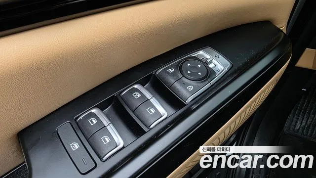 Kia Canival Carnival 4 поколение 9 мест Prestige — Фото автомобиля 27