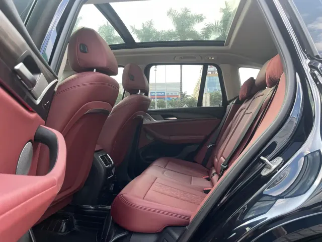 BMW X3 — Фото автомобиля 10