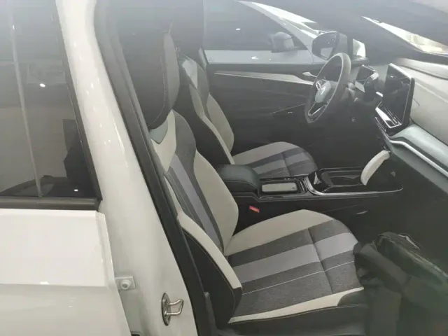 Volkswagen ID.4 Crozz — Фото автомобиля 24